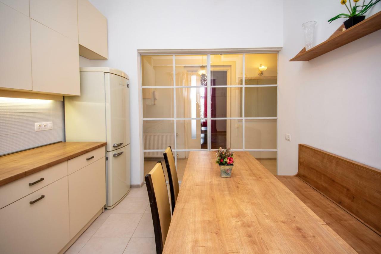 טביליסי Gio'S Apartment מראה חיצוני תמונה